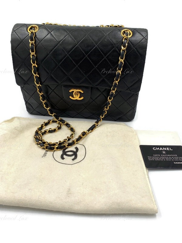 CHANEL Classic Lambskin Double Flap Medium Square Bag Black / Gold Hardware