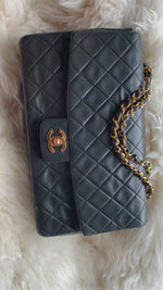 Sold-CHANEL Vintage Lambskin Medium/Large Single Flap Bag black/gold hardware