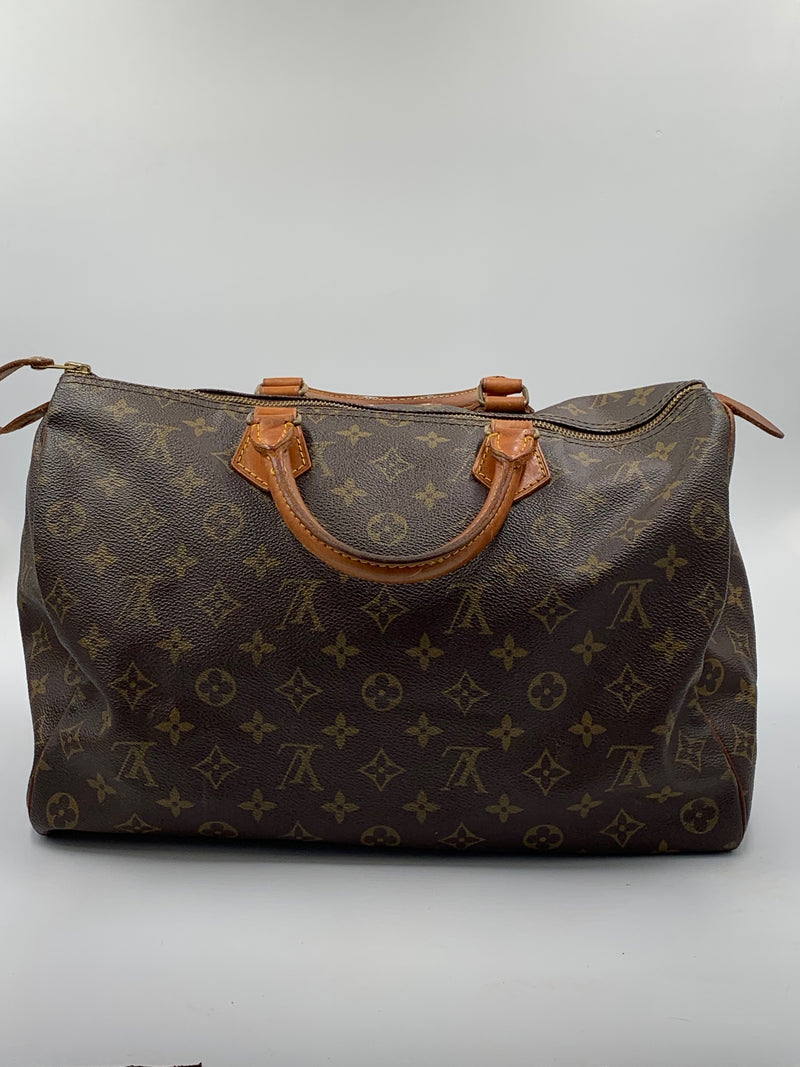 Sold-LOUIS VUITTON Monogram Speedy 35