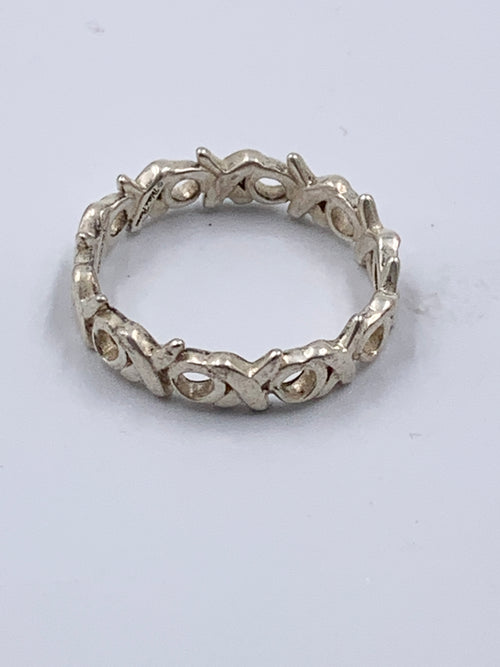 Sold-Tiffany 
Co 925 Silver Paloma Picasso Loving Heart Vintage Band Narrow Ring Size 6.25 (6 1/4)