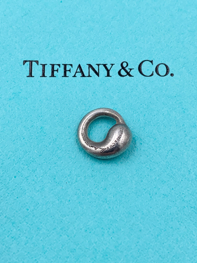 Tiffany 
Co 925 Silver Elsa Peretti Eternal Circle Pendant