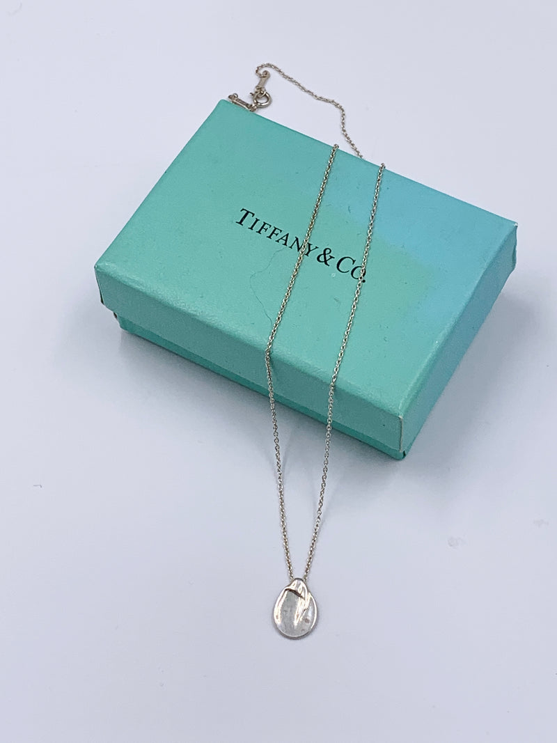 Tiffany 
Co 925 Silver Elsa Peretti Madonna Pendant Necklace