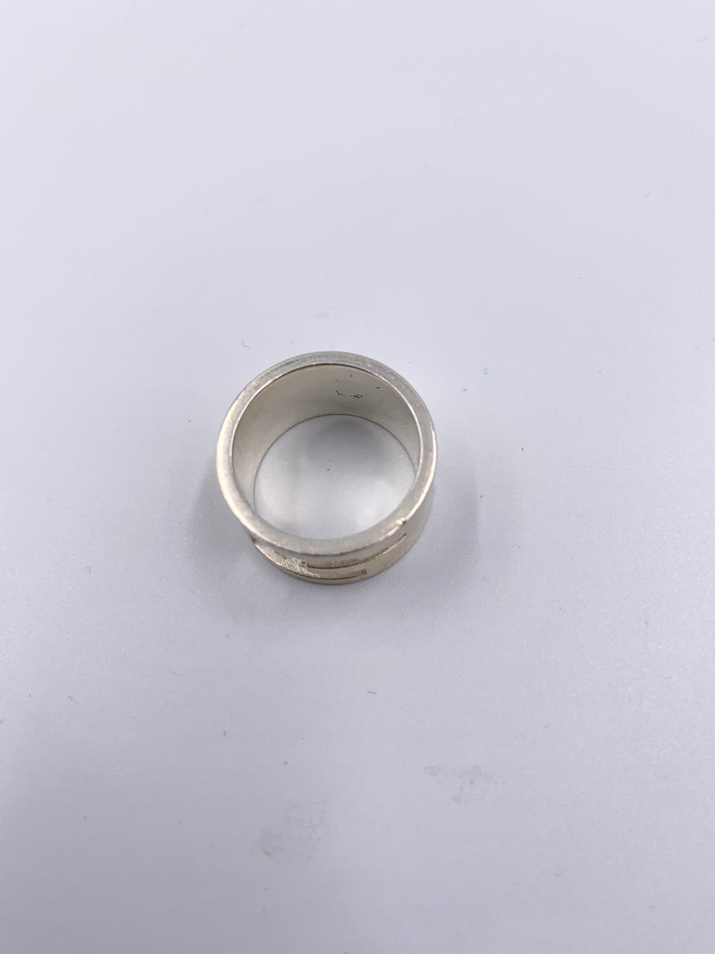 Sold-Gucci 925 Silver Ring Size 7 1/4 (7.25)