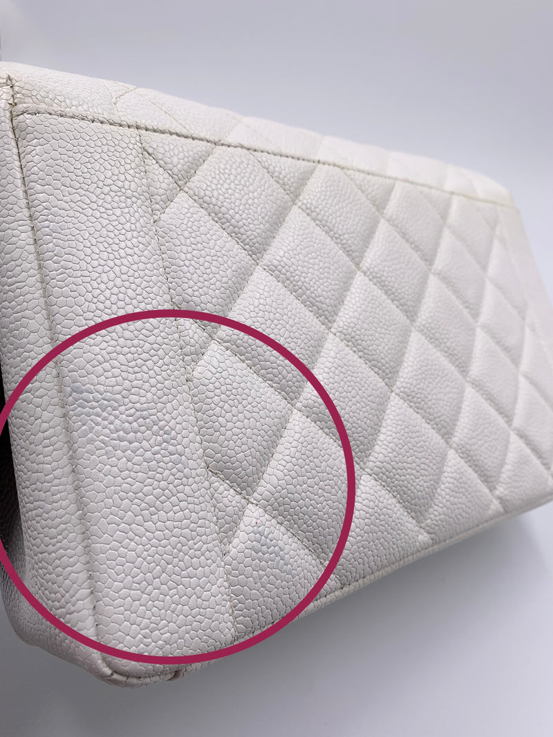 Sold-CHANEL Caviar Medium Diana White in Gold Hardware