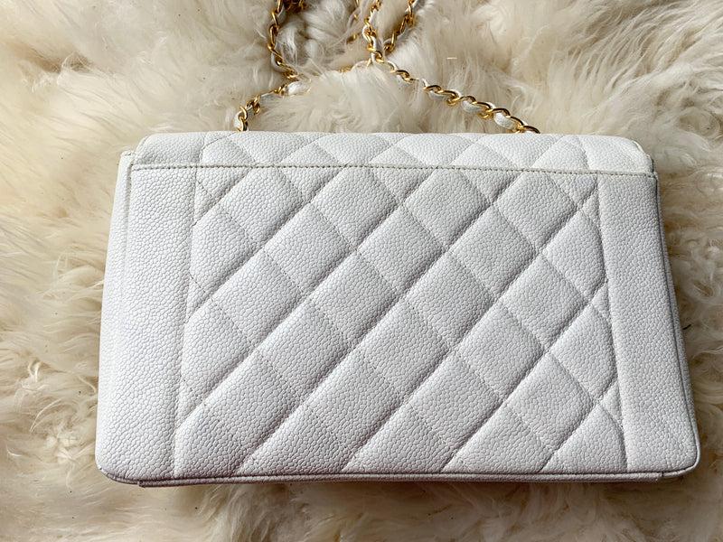 Sold-CHANEL Caviar Medium Diana White in Gold Hardware