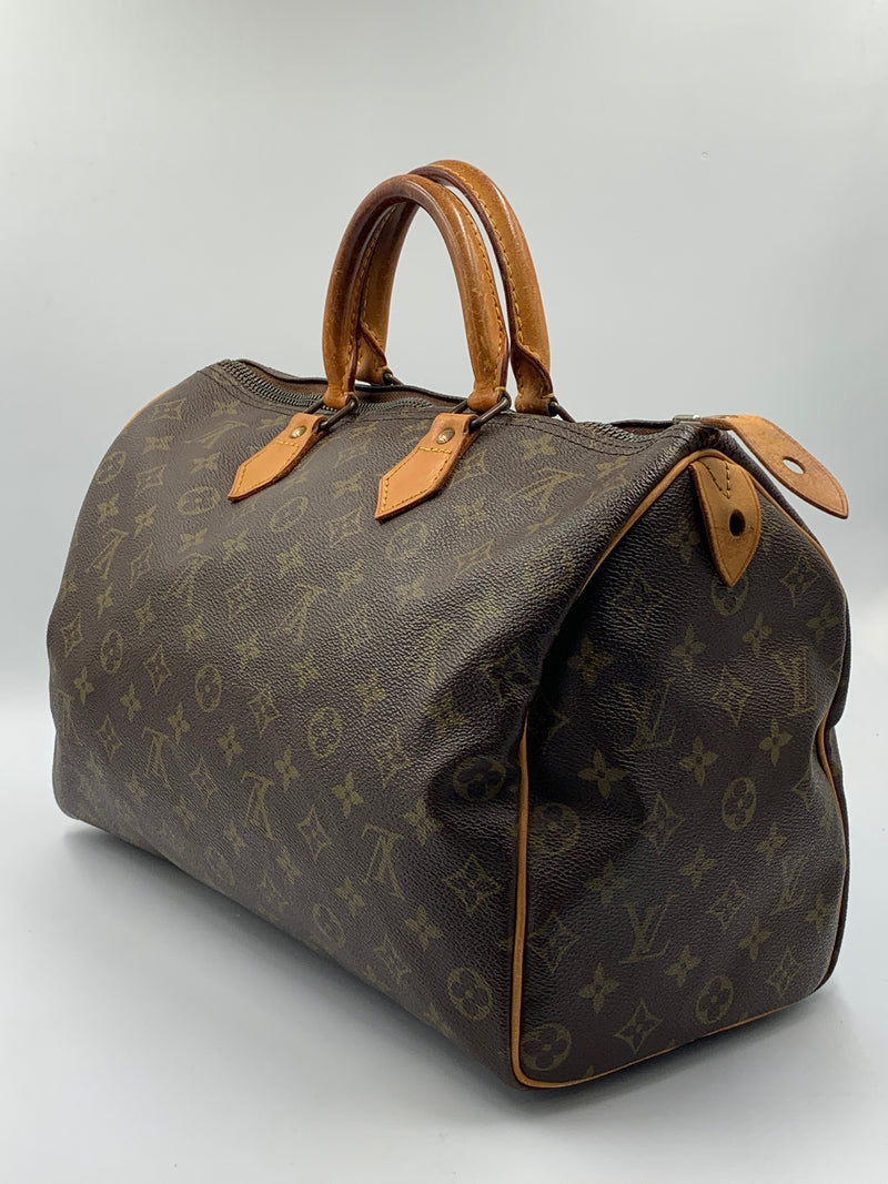 Sold- LOUIS VUITTON Monogram Speedy 35