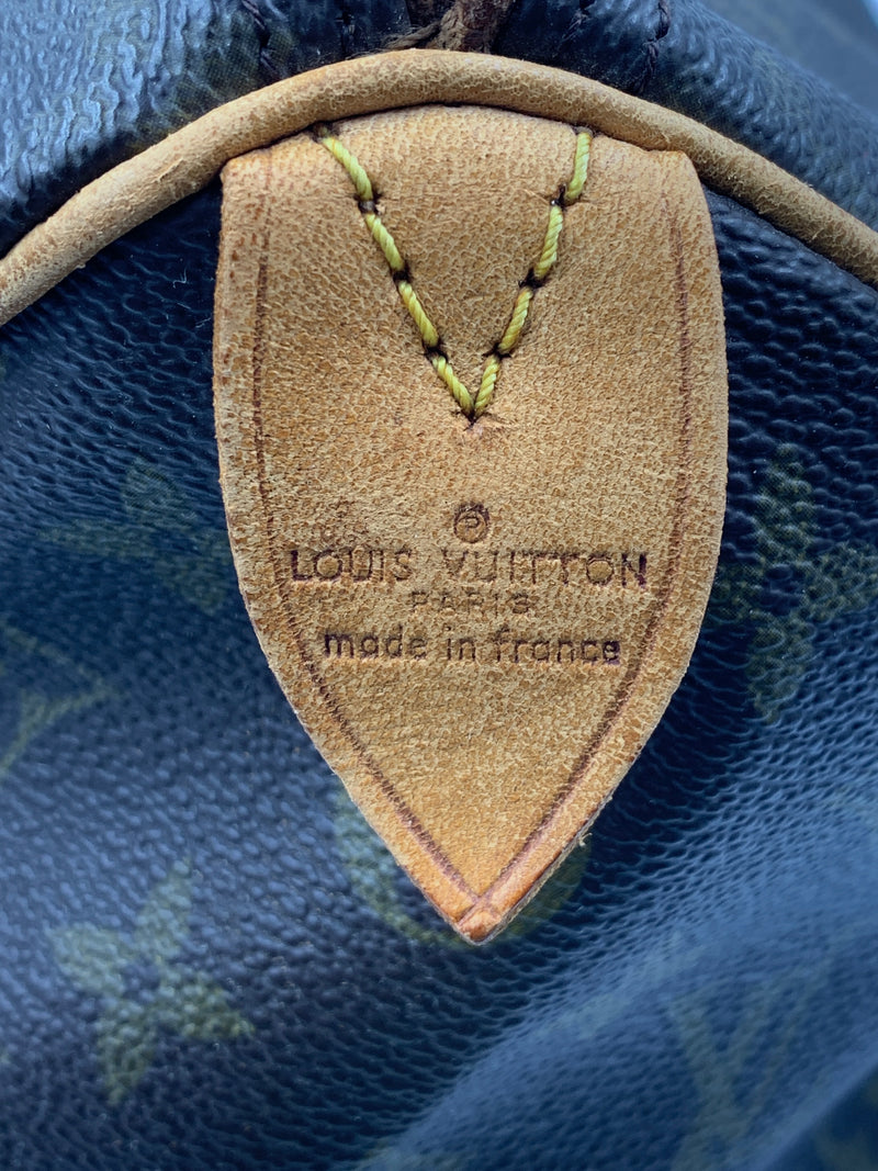 Sold- LOUIS VUITTON Monogram Speedy 35