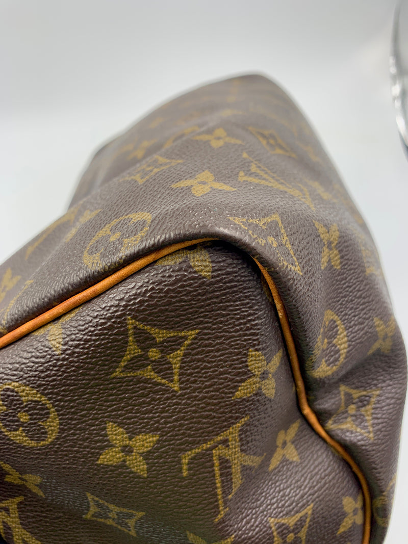 Sold-LOUIS VUITTON Monogram Speedy 25 (3)