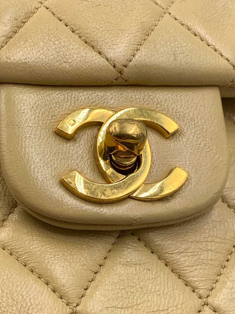 Sold-CHANEL Small Classic Double Flap Shoulder bag - Beige - Gold Hardware/Vintage