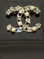 Sold-CHANEL CC Gold Rhinestones and Pearl Brooch C237