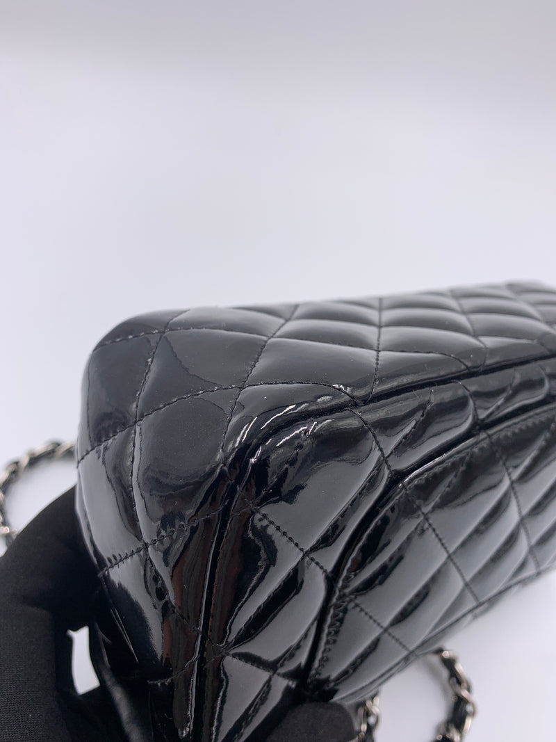 Sold-CHANEL Classic Mini Rectangular Black Shoulder Bag Crossbody - Silver Hardware Patent Leather