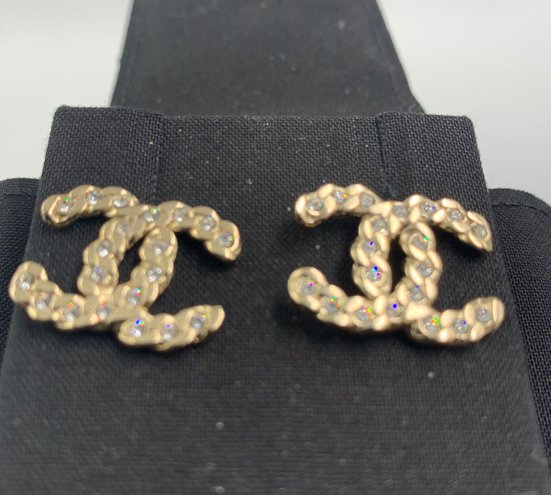 Sold-CHANEL CC Rhinestones Earrings/Gold L239