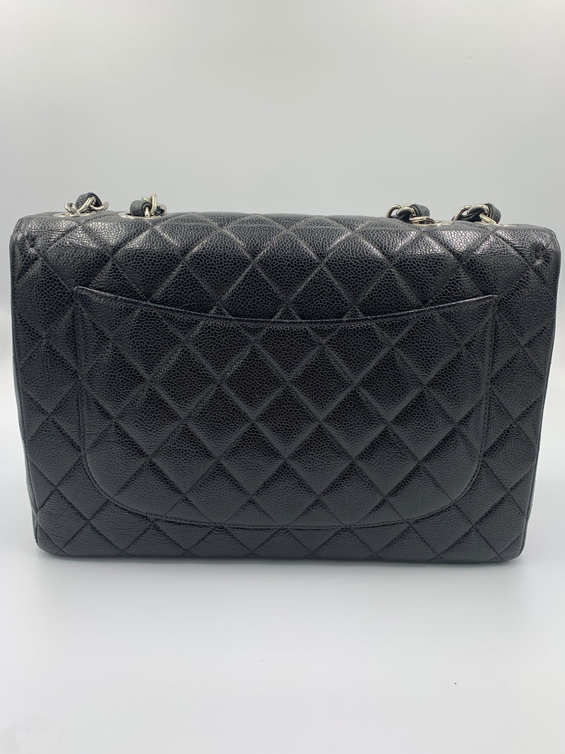 Sold-CHANEL Caviar Jumbo Flap Shoulder Bag black Silver hardware