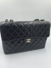 Sold-CHANEL Caviar Jumbo Flap Shoulder Bag black Silver hardware