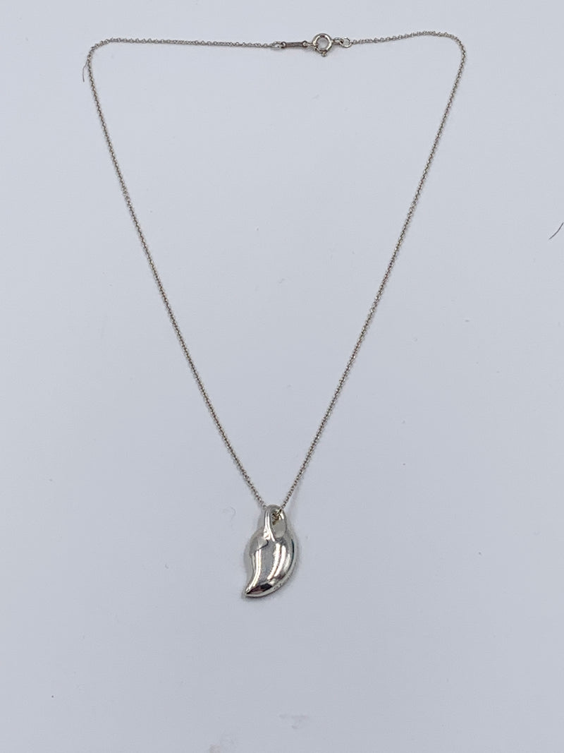 Tiffany 
Co Elsa Peretti Silver Leaf Pendant Necklace