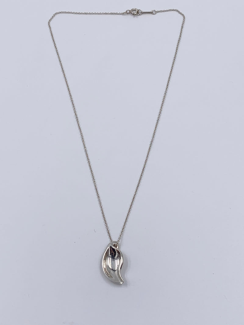 Tiffany 
Co Elsa Peretti Silver Leaf Pendant Necklace