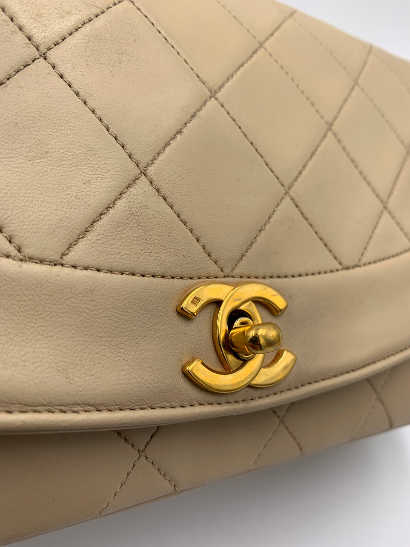 Sold-CHANEL Lambskin Medium Diana Single Chain Single Flap Bag Beige/gold