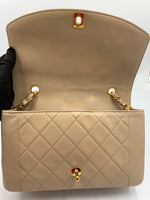 Sold-CHANEL Lambskin Medium Diana Single Chain Single Flap Bag Beige/gold