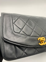 Sold-CHANEL Lambskin Small Diana Single Chain Single Flap Bag Black Gold Hardware