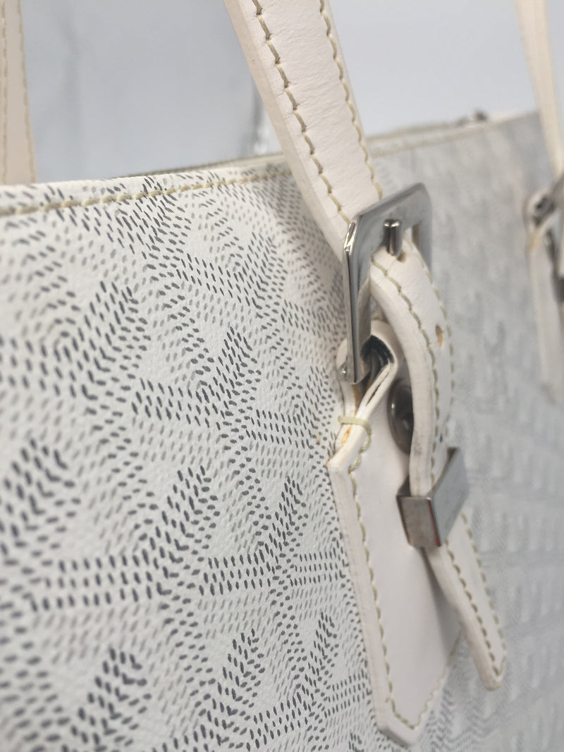 Sold-GOYARD Okinawa PM white