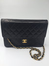 Sold-CHANEL Classic Lambskin Chain Flap Bag/clutch black/gold