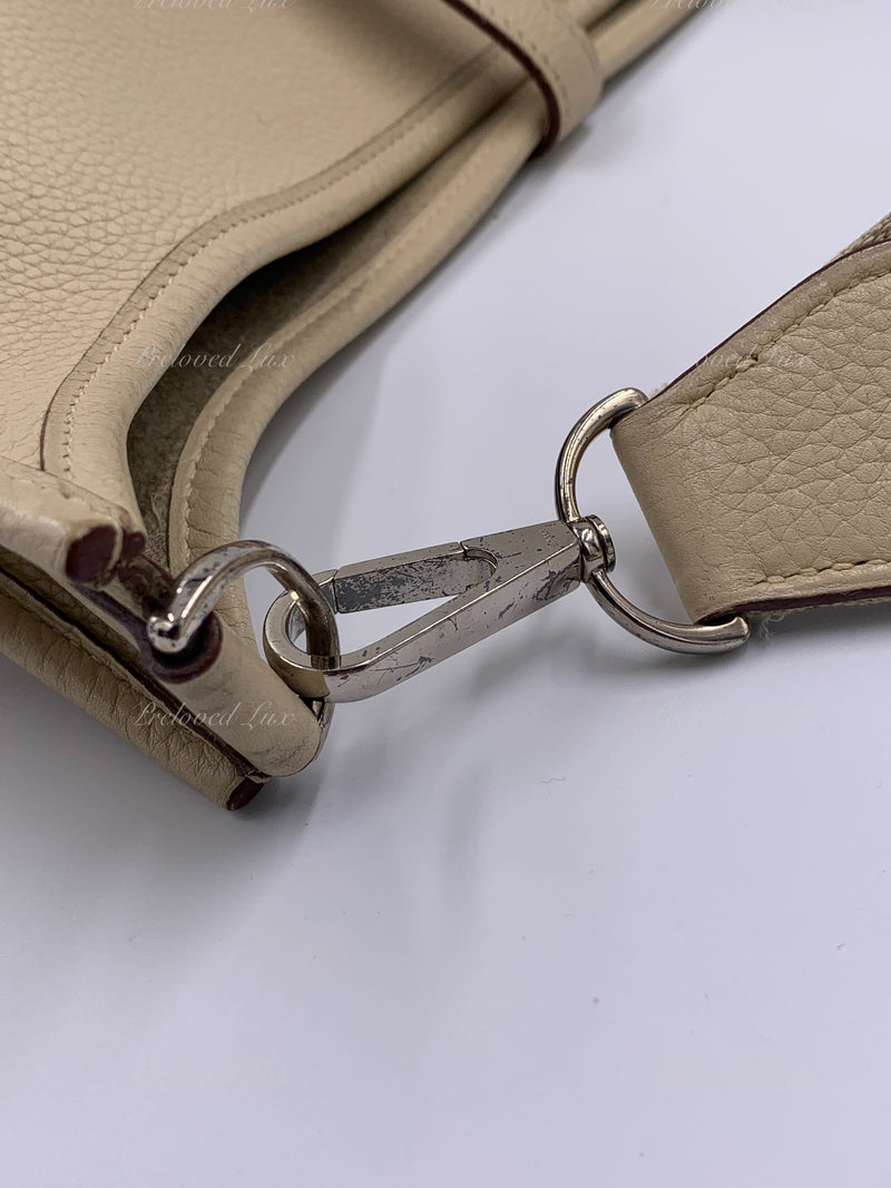 HERMES Ivory Beige Clemence Evelyne II PM Crossbody Bag