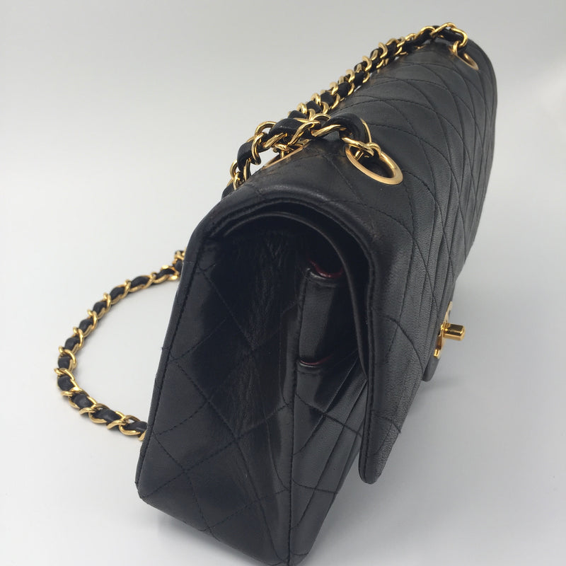 Sold-CHANEL Classic Lambskin Double Chain Double Flap Bag 25 black/gold