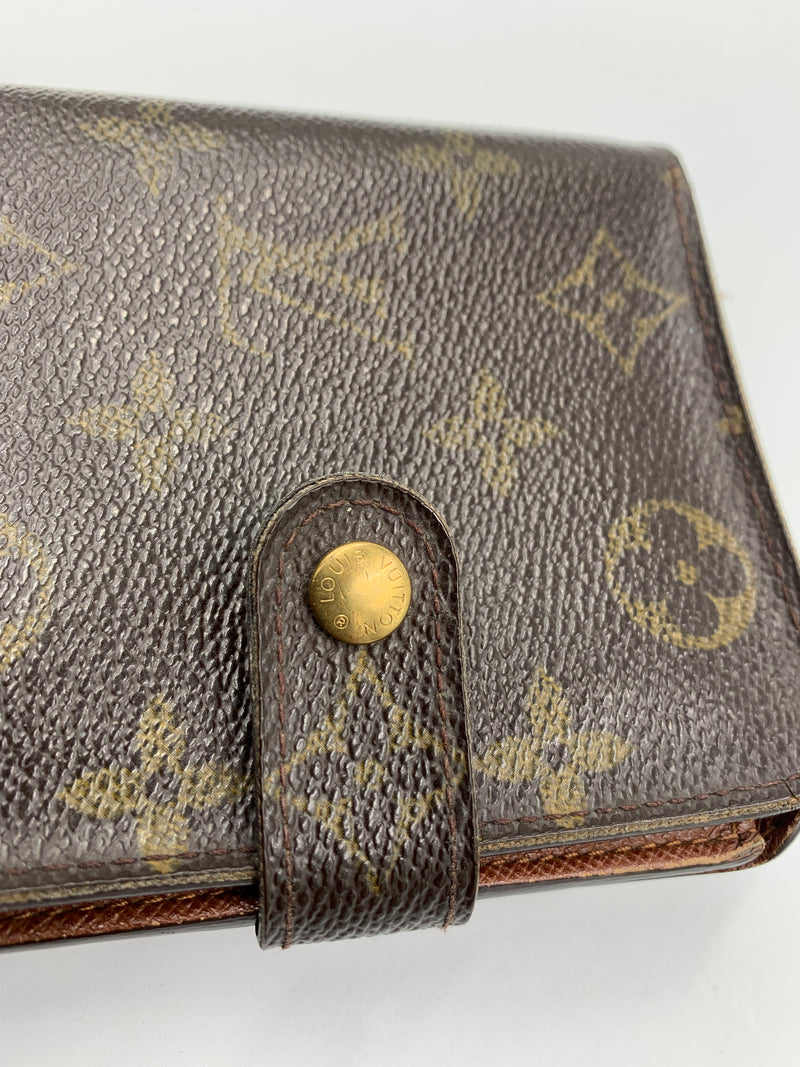 Sold-LOUIS VUITTON Monogram Compact Wallet