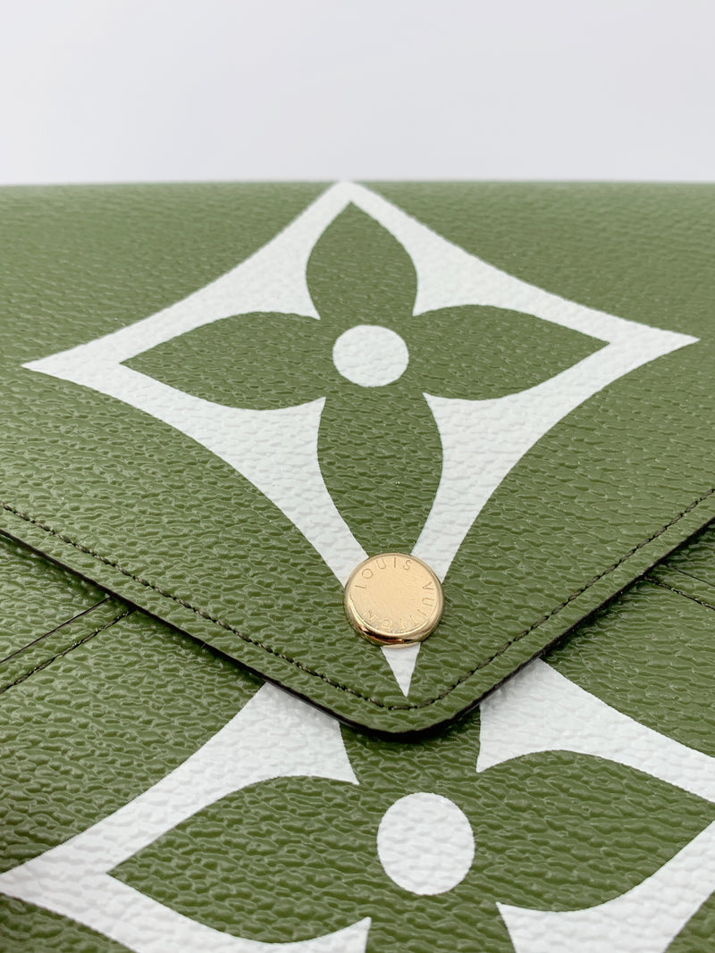 Sold-LOUIS VUITTON Monogram Giant Kirigami Khaki Green Pouch