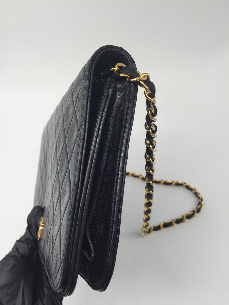 Sold-CHANEL Classic Lambskin Chain Full Flap Bag/clutch 23 (2) black/gold