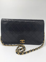 Sold-CHANEL Classic Lambskin Chain Full Flap Bag/clutch 23 (2) black/gold