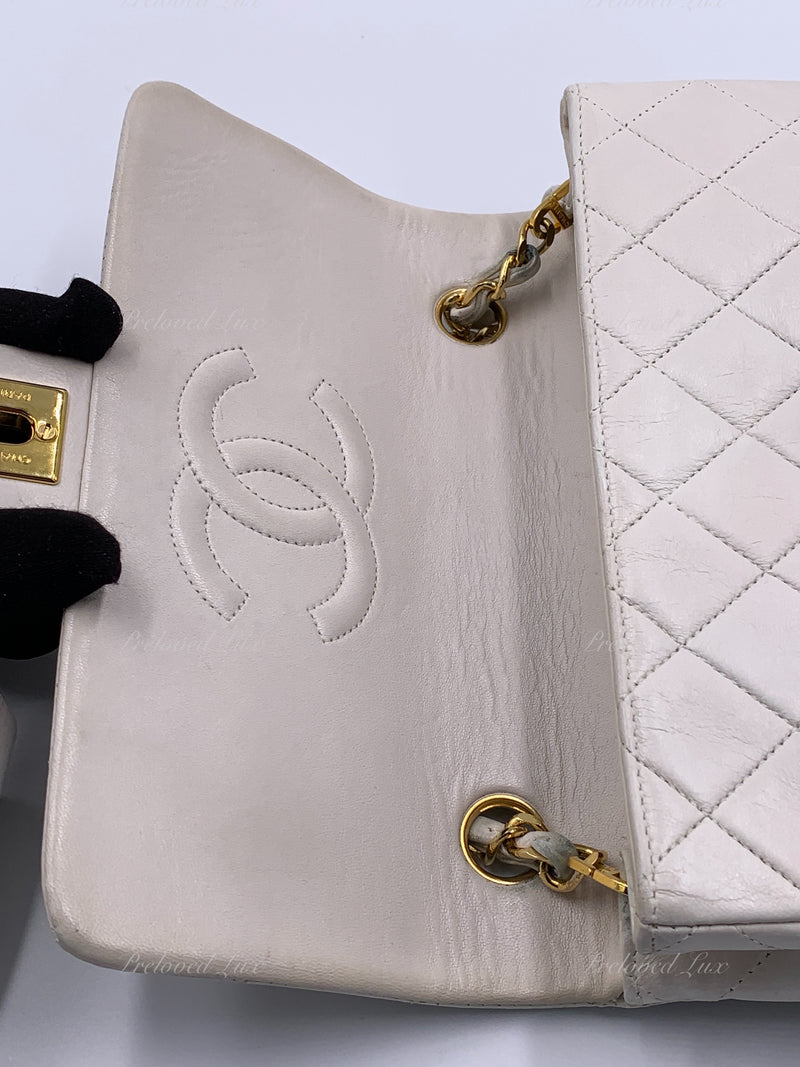 Sold-CHANEL Classic Lambskin Chain Mini Square Flap Bag White/ Gold hardware