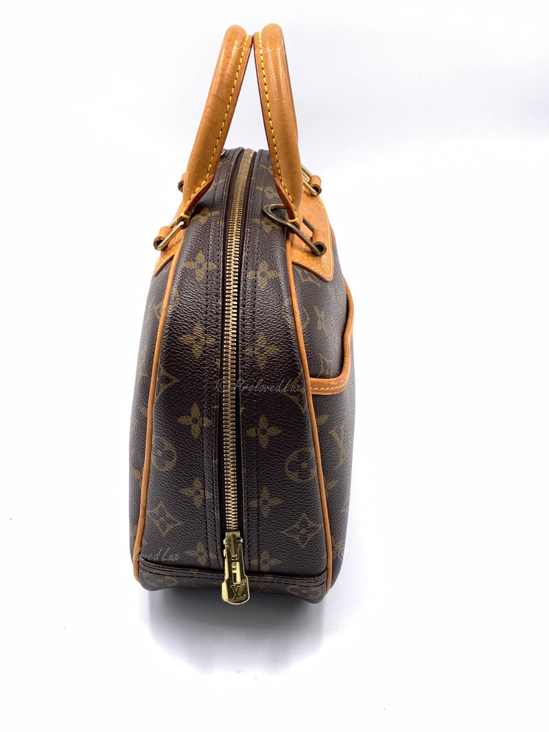 LOUIS VUITTON Monogram Trouville Bag