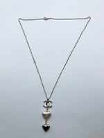 Sold-CHANEL CC Logo Double Heart Adjustable Necklace in Gold Hardware