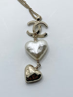 Sold-CHANEL CC Logo Double Heart Adjustable Necklace in Gold Hardware