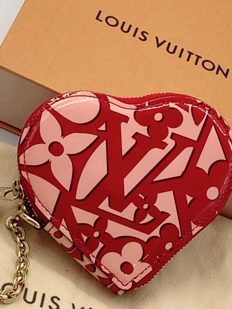 Sold-LOUIS VUITTON Monogram Vernis Heart Shape Coin Purse