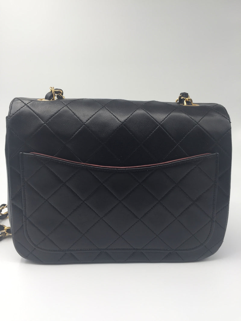 Sold-CHANEL Lambskin Vintage Single Flap - Black GHW