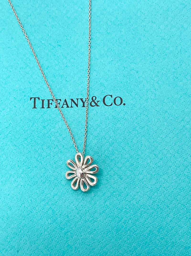 Sold-Tiffany 
Co Silver 925 Paloma Picasso Daisy Flower Pendant Necklace