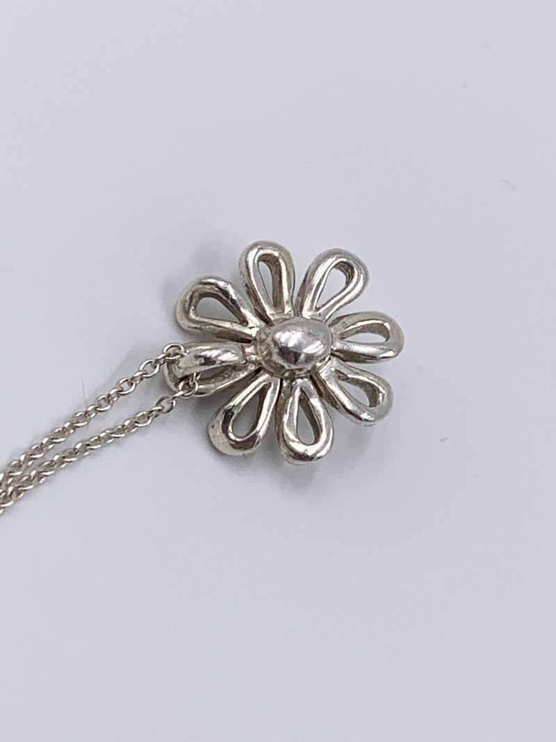 Sold-Tiffany 
Co Silver 925 Paloma Picasso Daisy Flower Pendant Necklace