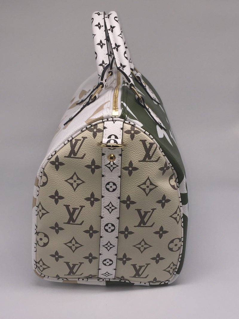 Sold-LOUIS VUITTON Giant Monogram Speedy Bandouliere Khaki Green/white/beige/cream beige