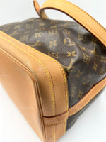 Sold-LOUIS VUITTON Monogram Neo Noe GM Bucket Shoulder Bag