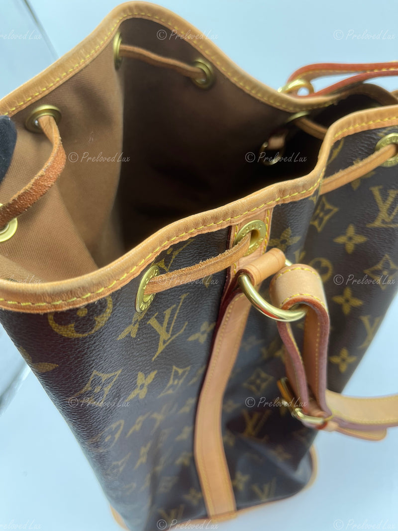 Sold-LOUIS VUITTON Monogram Neo Noe GM Bucket Shoulder Bag