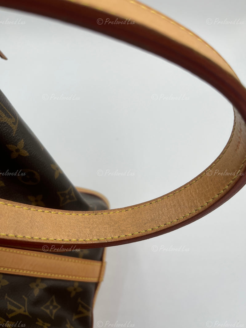 Sold-LOUIS VUITTON Monogram Neo Noe GM Bucket Shoulder Bag