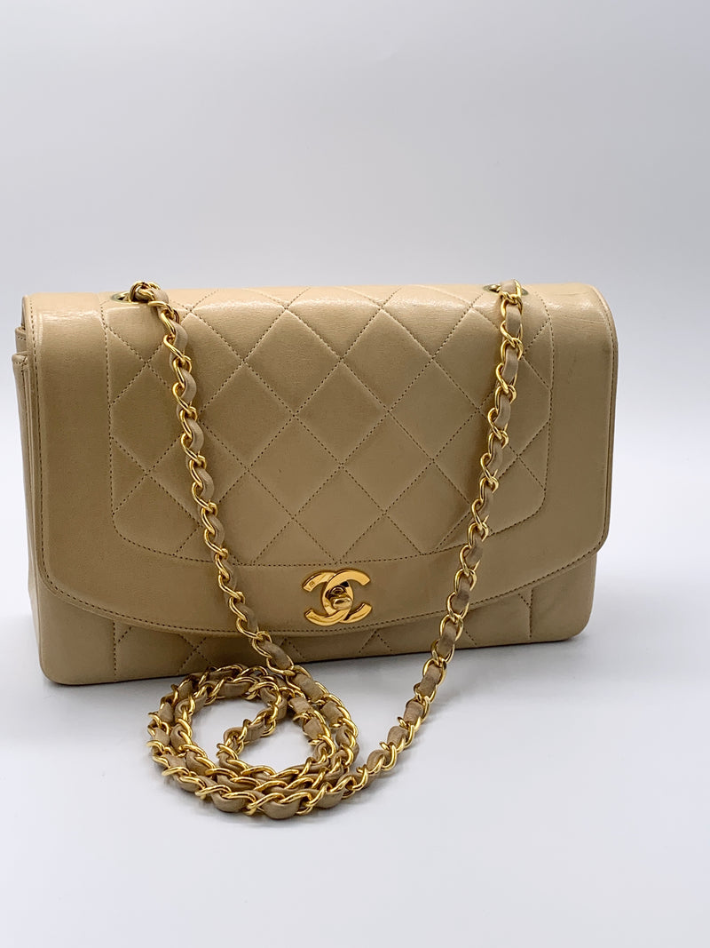 Sold-CHANEL Lambskin Medium Diana Single Chain Single Flap Bag Beige/gold