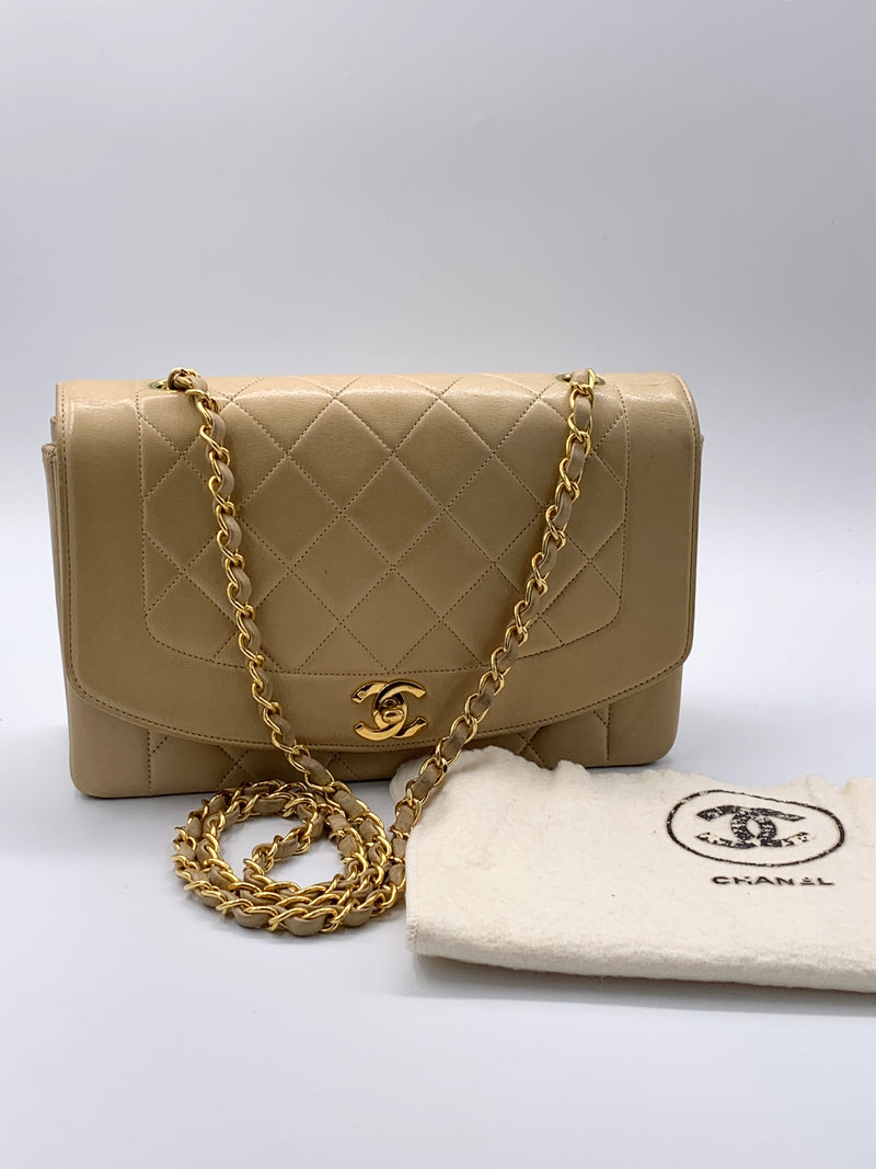 Sold-CHANEL Lambskin Medium Diana Single Chain Single Flap Bag Beige/gold