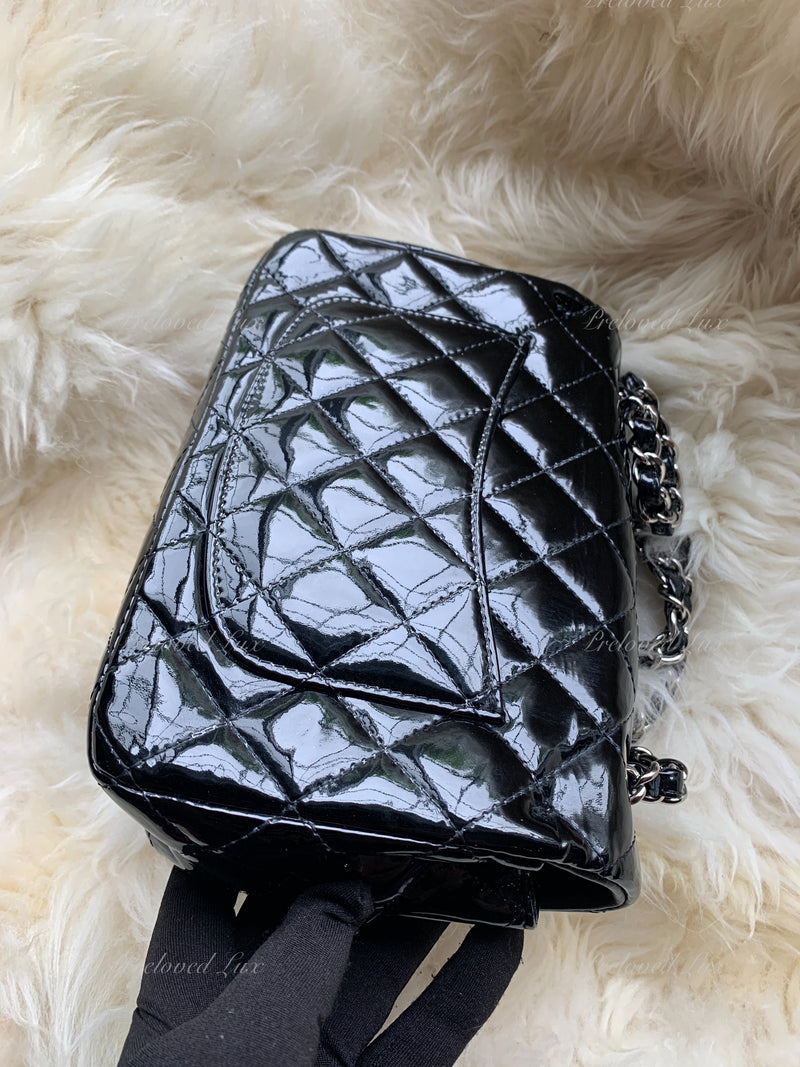 CHANEL Classic Mini Rectangular Black Shoulder Bag Crossbody - Silver Hardware Patent Leather