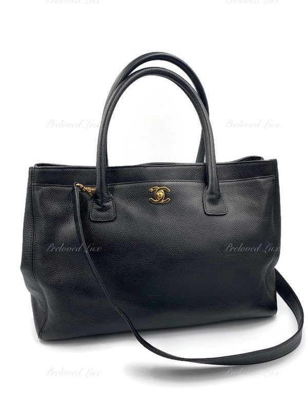 CHANEL Caviar leather Black Cerf Tote Bag with Strap