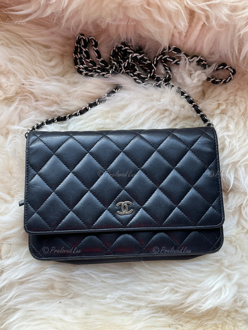 Sold-CHANEL Black Lambskin Wallet-on-the-chain WOC Crossbody Flap Bag Silver Hardware