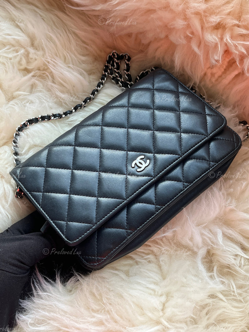 Sold-CHANEL Black Lambskin Wallet-on-the-chain WOC Crossbody Flap Bag Silver Hardware