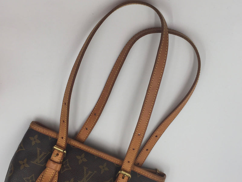 Sold-LOUIS VUITTON Monogram Bucket PM with Pouch M42238